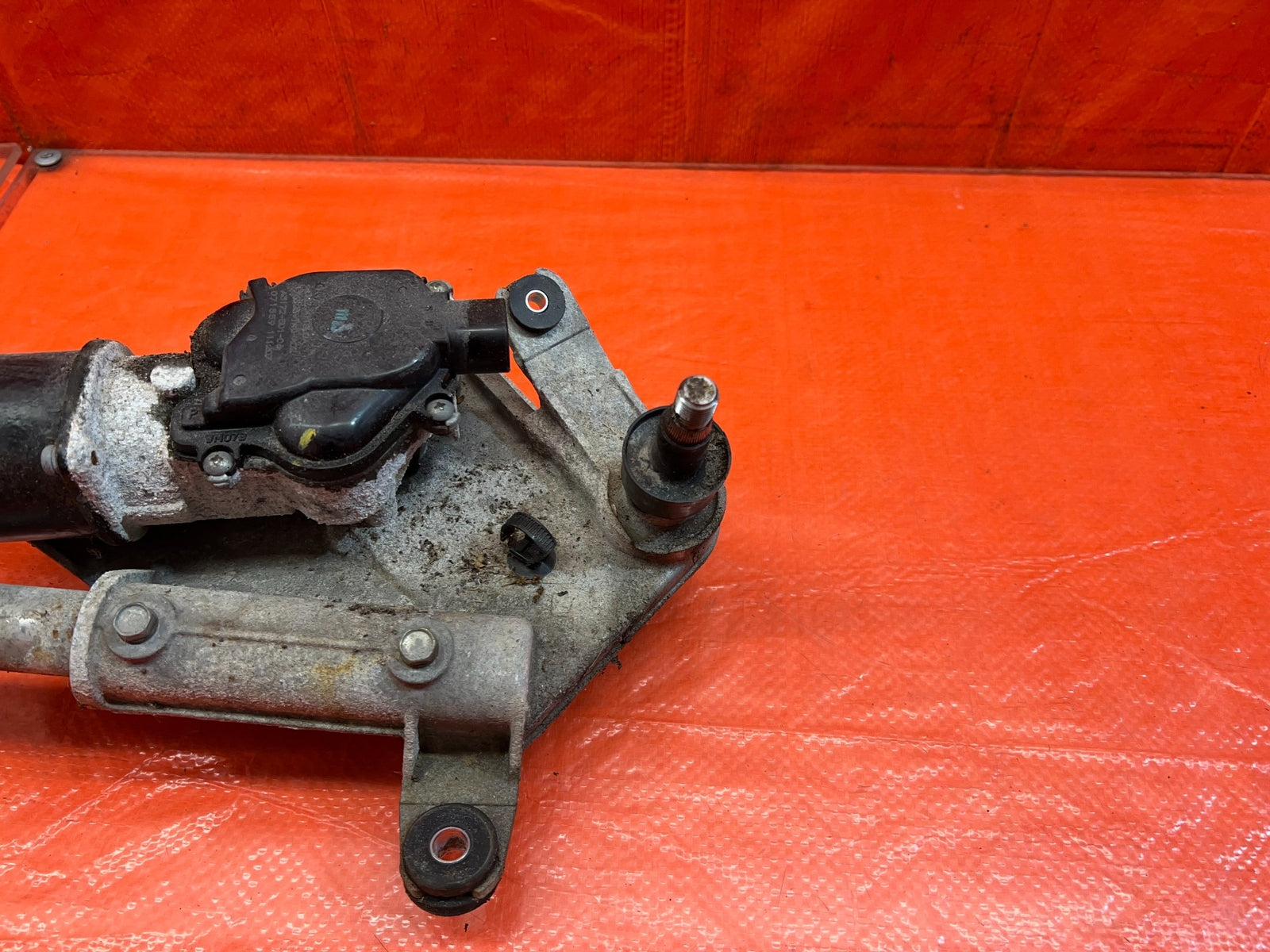 08 12 HONDA ACCORD SEDAN   WINDSHIELD WIPER MOTOR W/ LINKAGE   OEM #1744