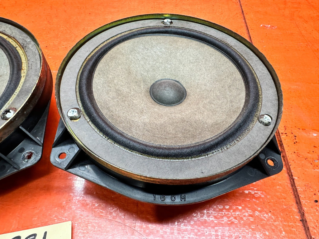 94 01 ACURA INTEGRA FRONT DOOR AUDIO SPEAKERS PAIR OEM #3314
