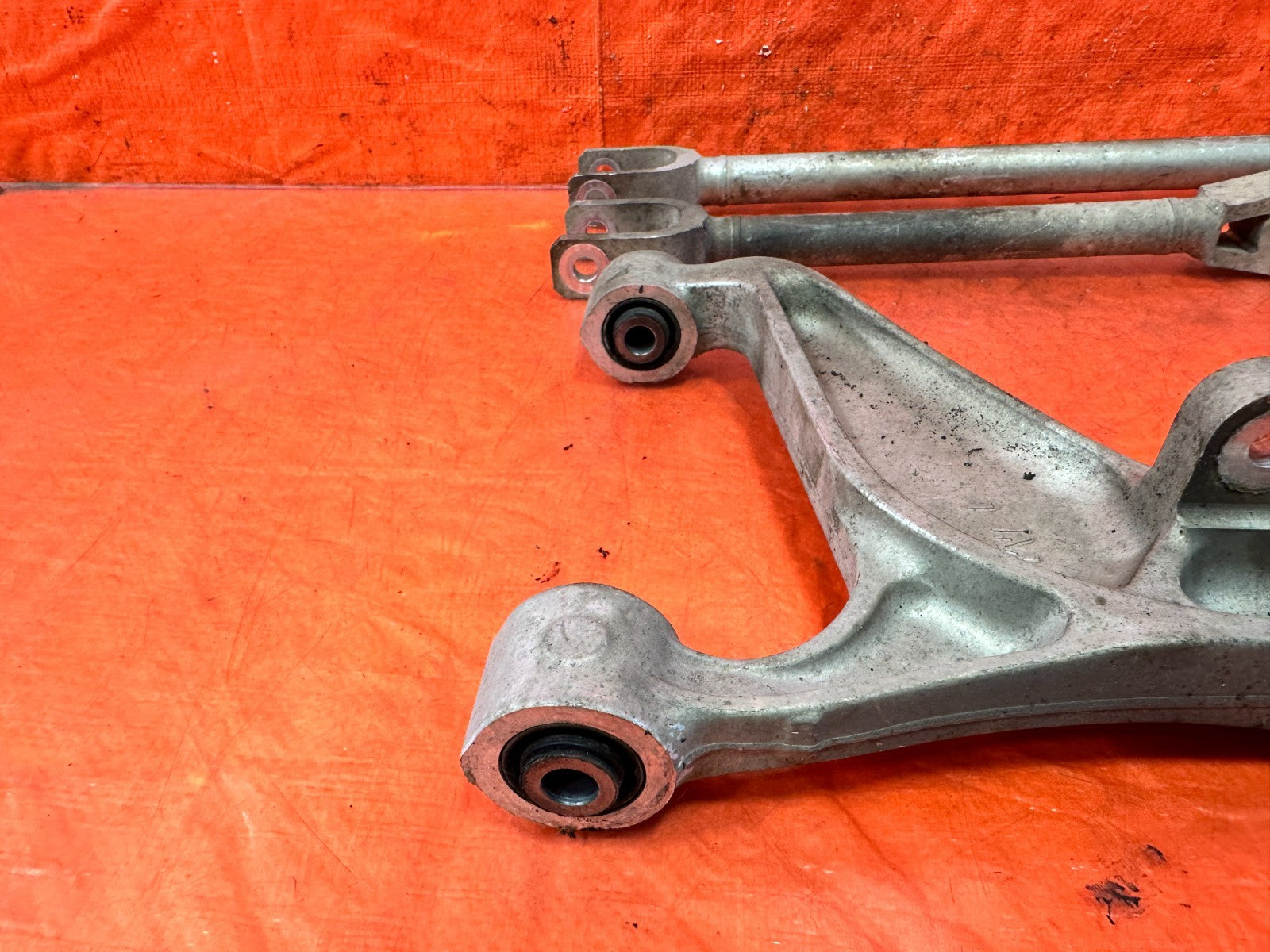 14 15 INFINITI Q50   PASSENGER RIGHT REAR   ALUMINUM CONTROL ARMS   OEM #3133