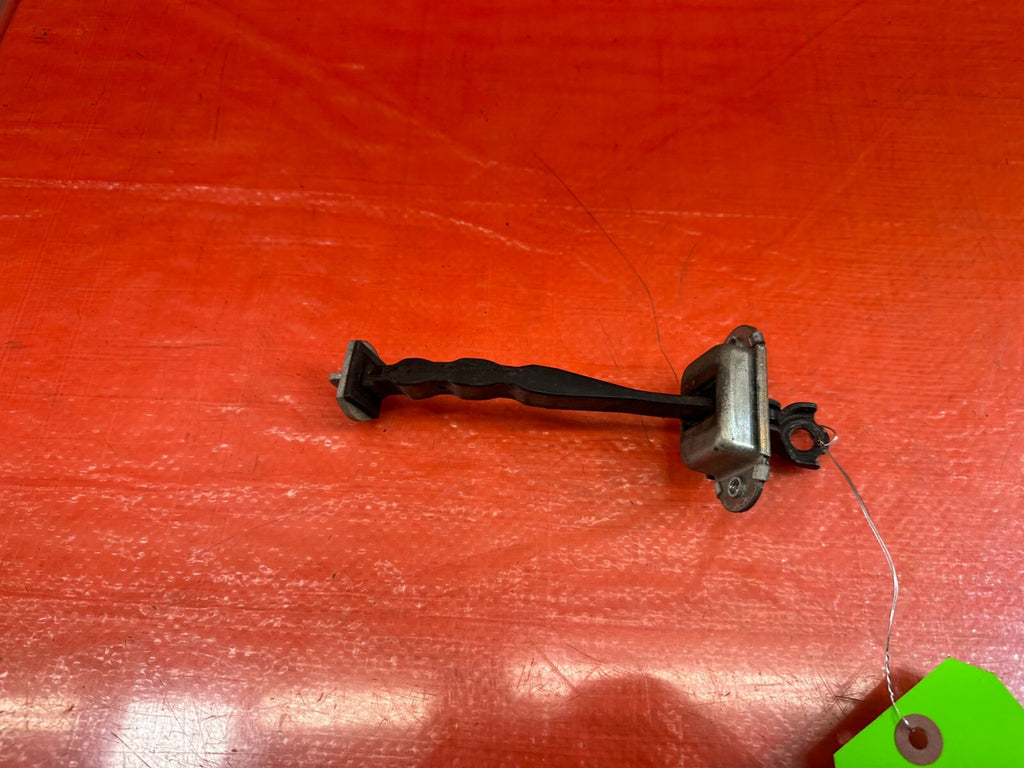 09 13 INFINITI G37 SEDAN RIGHT REAR DOOR CHECKER HINGE ARM STOPPER   OEM 2383