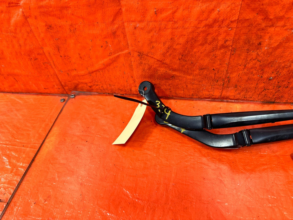 18 22 HONDA ACCORD 1.5L   LEFT & RIGHT WINDSHIELD WIPER ARMS   OEM #3249