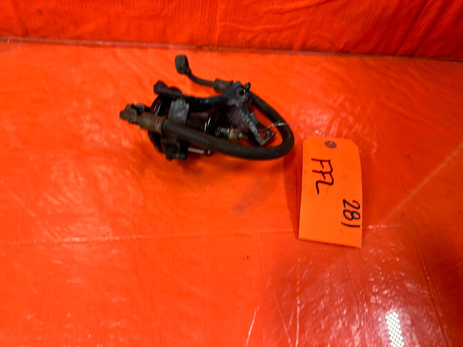 94 01 ACURA INTEGRA   FUEL FILTER MOUNTING BRACKET W/ FILTER   OEM FACTORY 2816