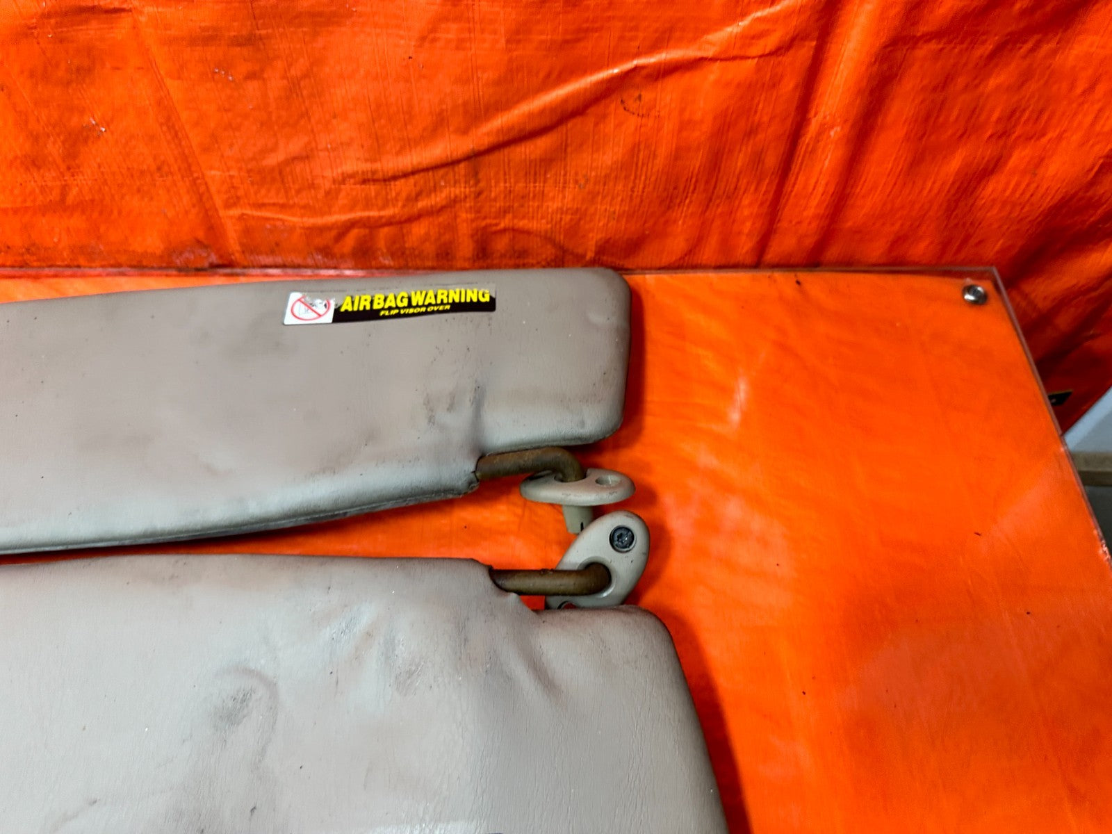 97 01 HONDA PRELUDE   LEFT AND RIGHT SUN VISORS PAIR SET   TAN   OEM #3232