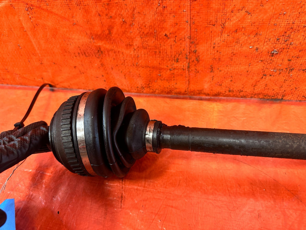 92 95 HONDA CIVIC   D15 D16 D SERIES   SOHC AXLES LEFT AND RIGHT   OEM #32712