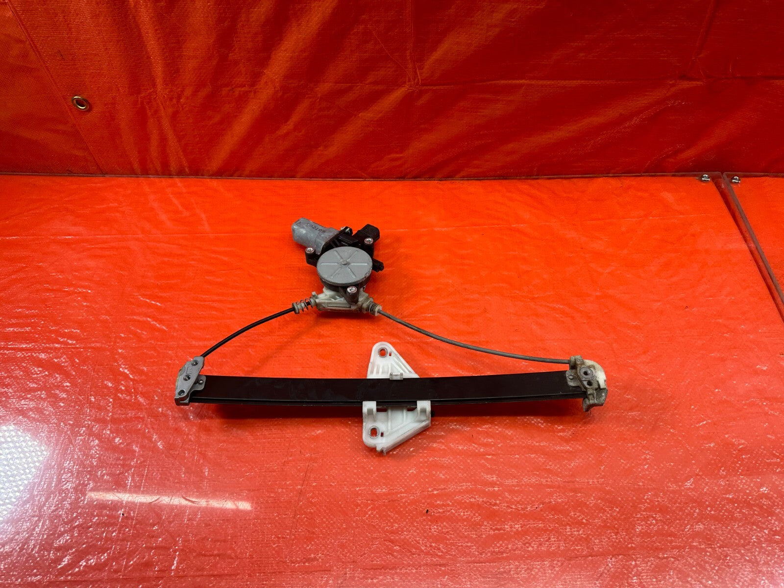 04 08 ACURA TSX   DRIVER LEFT REAR   WINDOW REGULATOR W/ MOTOR   OEM #20520