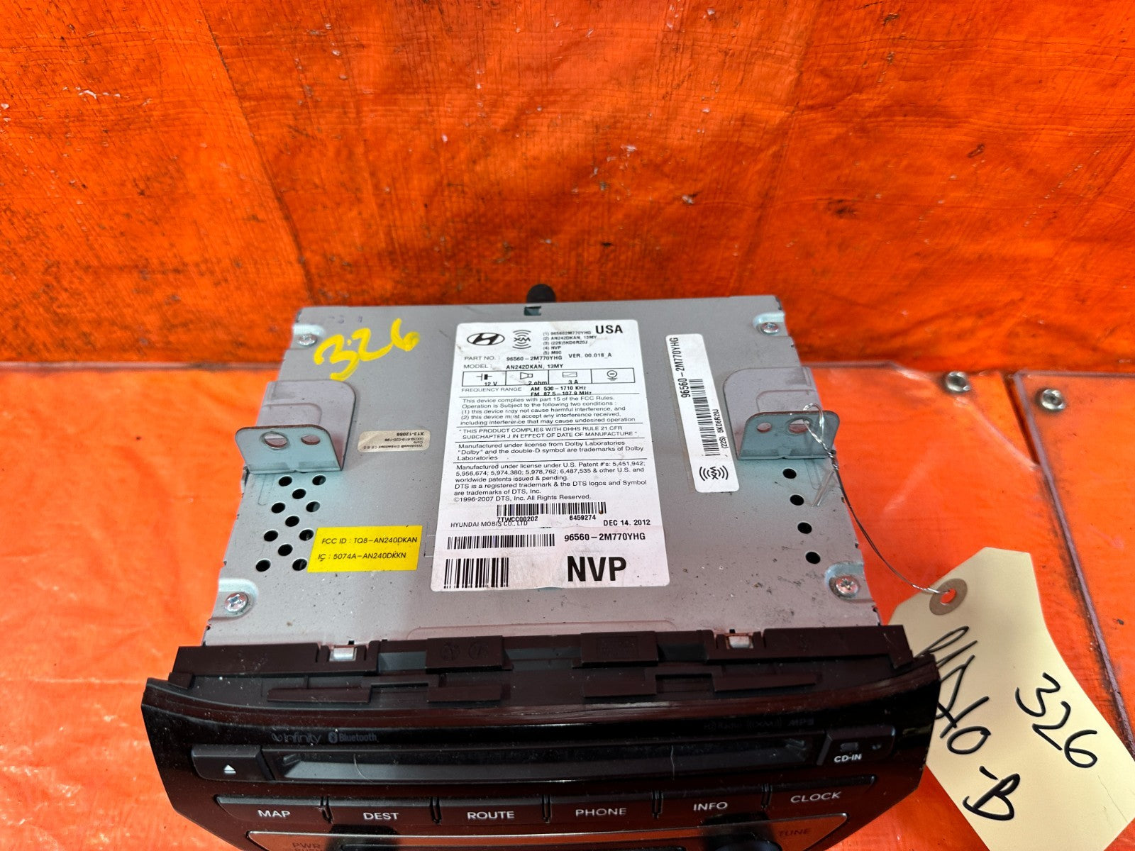13 16 HYUNDAI GENESIS COUPE  RADIO STEREO CD PLAYER   PART # 96560 2M770 OEM 3269