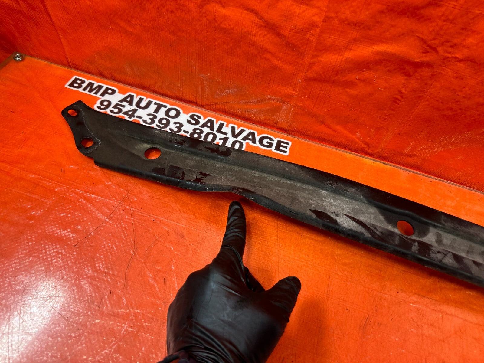 02 10 LEXUS SC430   RIGHT SUBFRAME BRACE EXTENSION ROD BRACKET   OEM #2617