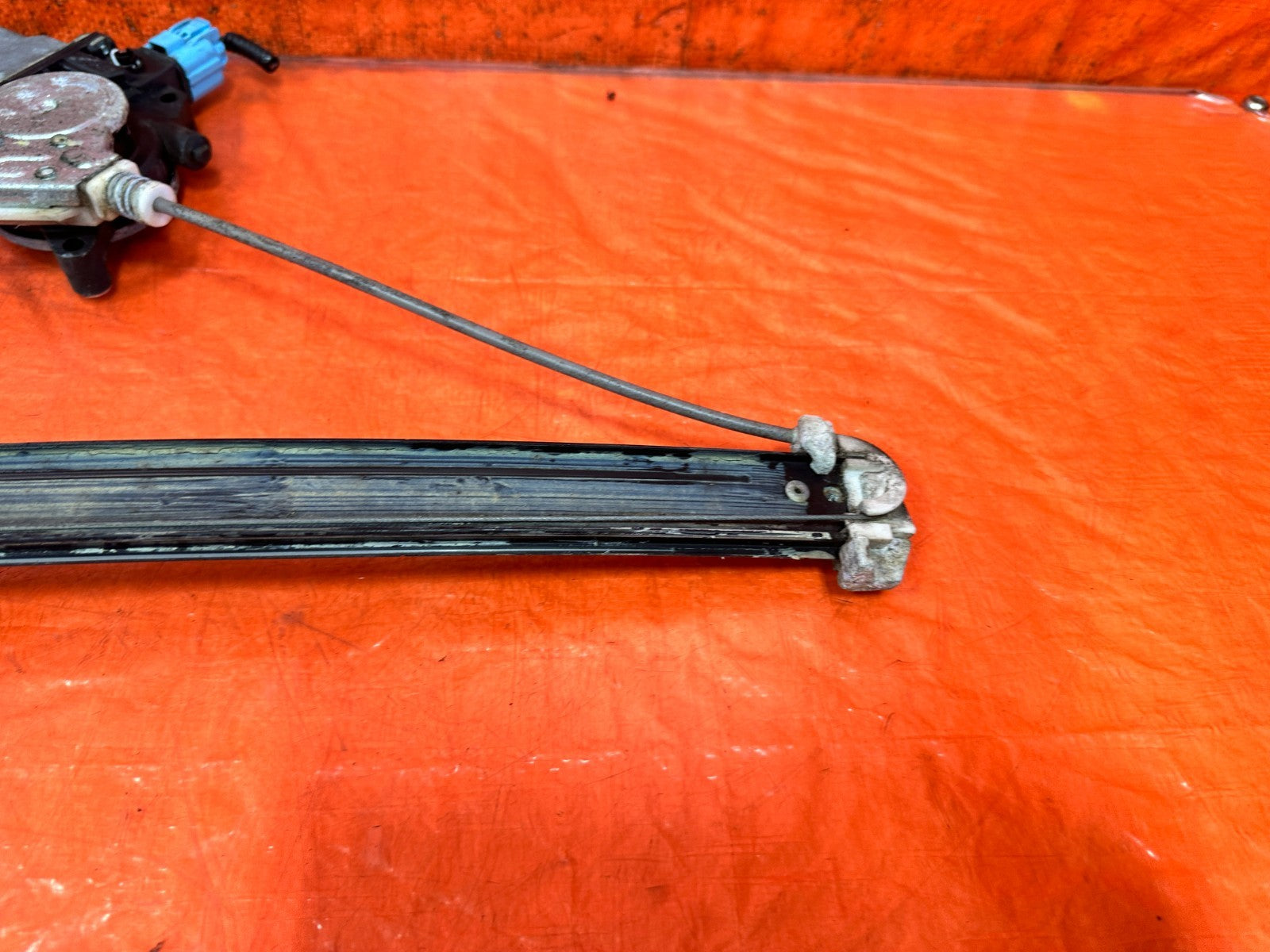 04 08 ACURA TSX RIGHT PASS REAR POWER WINDOW REGULATOR W/ MOTOR OEM #3306