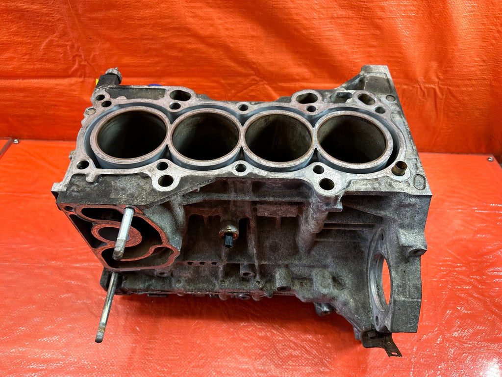 02 05 HONDA CIVIC SI EP3 HATCHBACK   K20A3 ENGINE MOTOR SHORT BLOCK W/ MAIN CAPS0