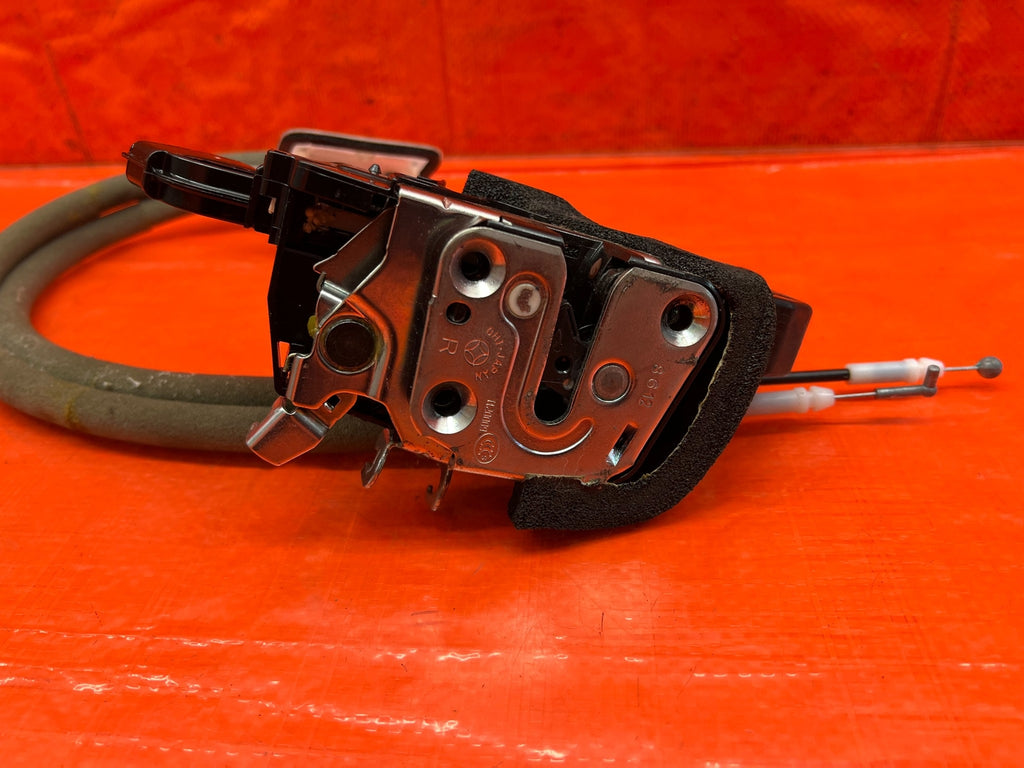 08 15 INFINITI G37 & Q60   PASSENGER RIGHT DOOR LOCK ACTUATOR LATCH   OEM #1905