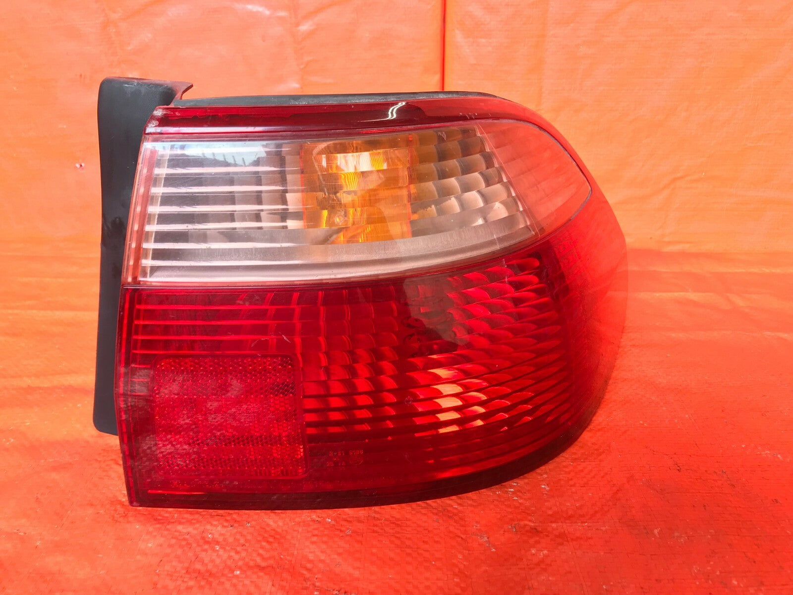 OEM 1998 98 HONDA ACCORD SEDAN PASSENGER RIGHT OUTER TAIL LIGHT LAMP R RH 4DR2