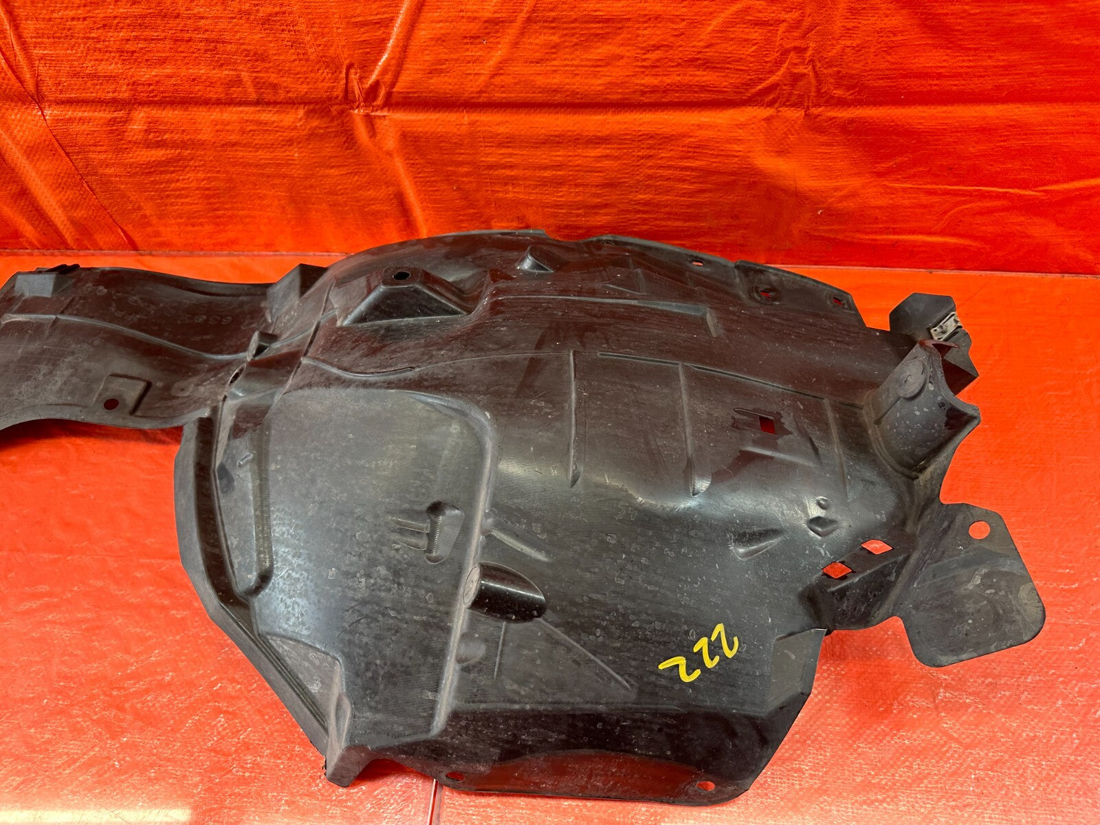 14 20 INFINITI Q50   FENDER LINER SPLASH SHIELD   PASSENGER RIGHT FRONT OEM #2224