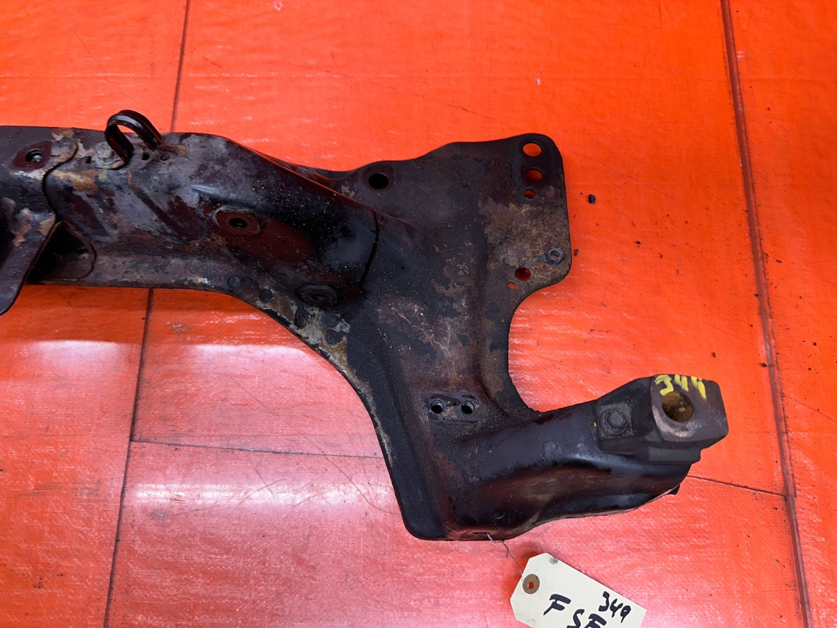 94-01 ACURA INTEGRA 92-95 CIVIC FRONT LOWER SUBFRAME CROSSMEMBER OEM #3495