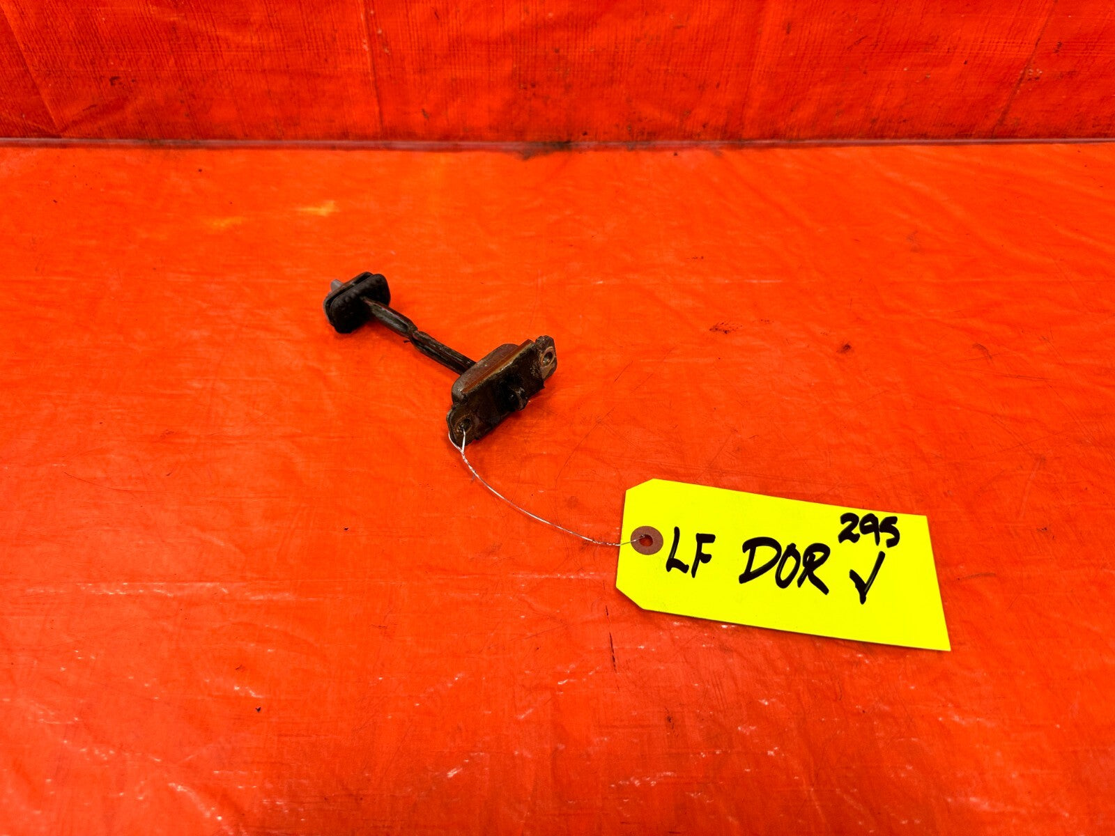 93 97 HONDA DEL SOL   LEFT OR RIGHT   DOOR CHECKER HINGE ARM OEM FACTORY #2950
