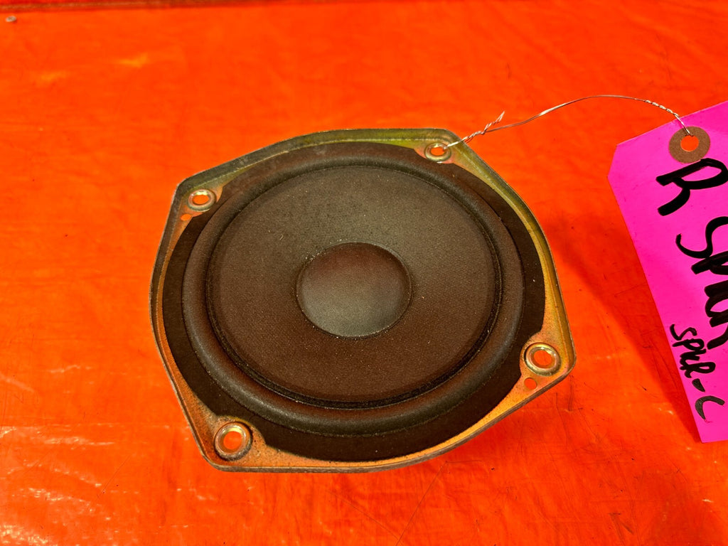 04 08 NISSAN 350Z CONVERTIBLE   REAR SPEAKER   NON BOSE MODEL   OEM #2624