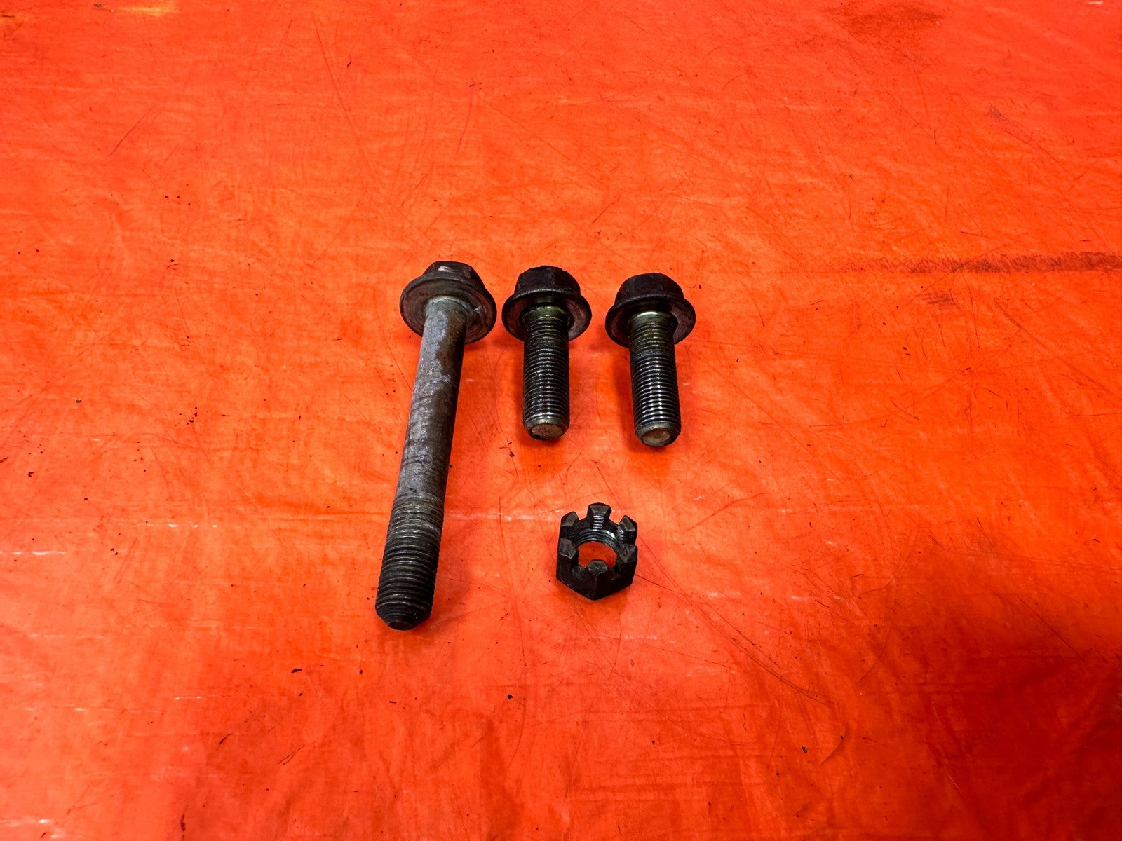 02 05 HONDA CIVIC SI EP3 HATCH   FRONT TRANSMISSION MOUNT BOLTS HARDWARE OEM 3081
