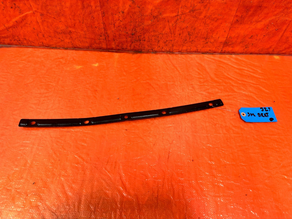 92 95 HONDA CIVIC   FRONT BUMPER UPPER STIFFENER GASKET   OEM FACTORY OE 3270