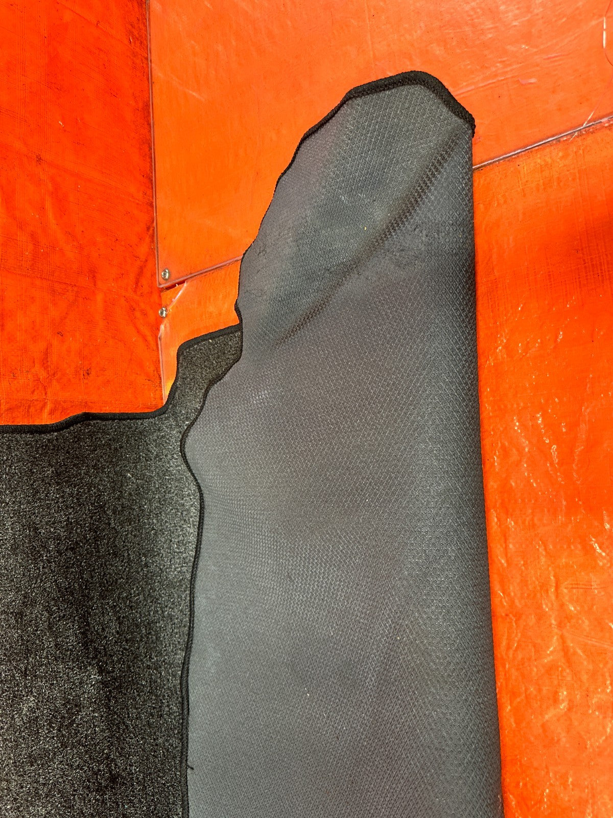 12 14 HYUNDAI GENESIS COUPE BK2 2.0L   TRUNK LINING CARPET TRIM MAT   OEM #32512
