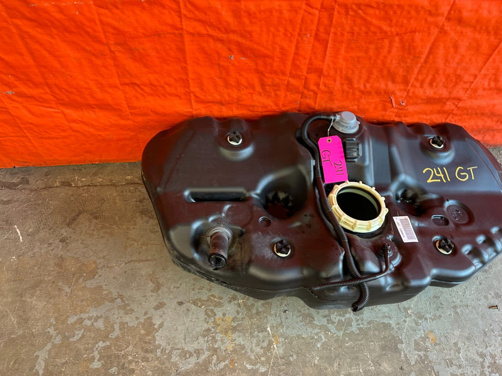 13 17 HONDA ACCORD SEDAN   GASOLINE GAS FUEL TANK ASSEMBLY   OEM FACTORY #2416