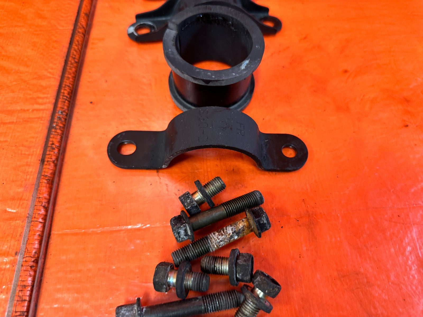 97 01 HONDA PRELUDE   POWER STEERING RACK AND BRACKET BOLTS HARDWARE   OEM #3232