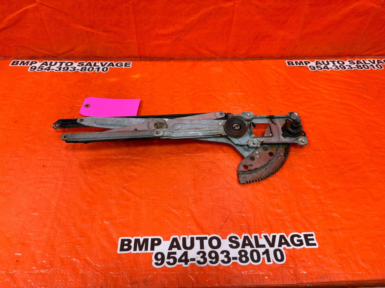 95 04 TOYOTA TACOMA   NON POWER MANUAL PASSENGER RIGHT WINDOW REGULATOR OEM 2498
