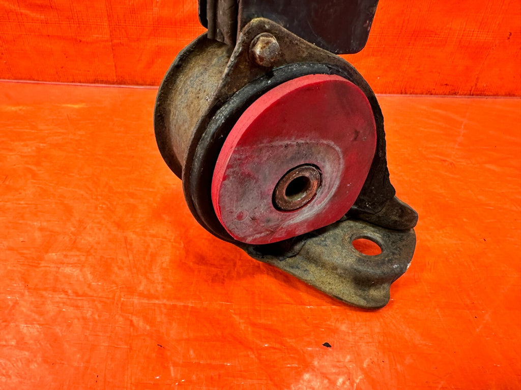 94 01 ACURA INTEGRA   MANUAL TRANSMISSION MOUNT   POLYURETHANE INSERT   #2744