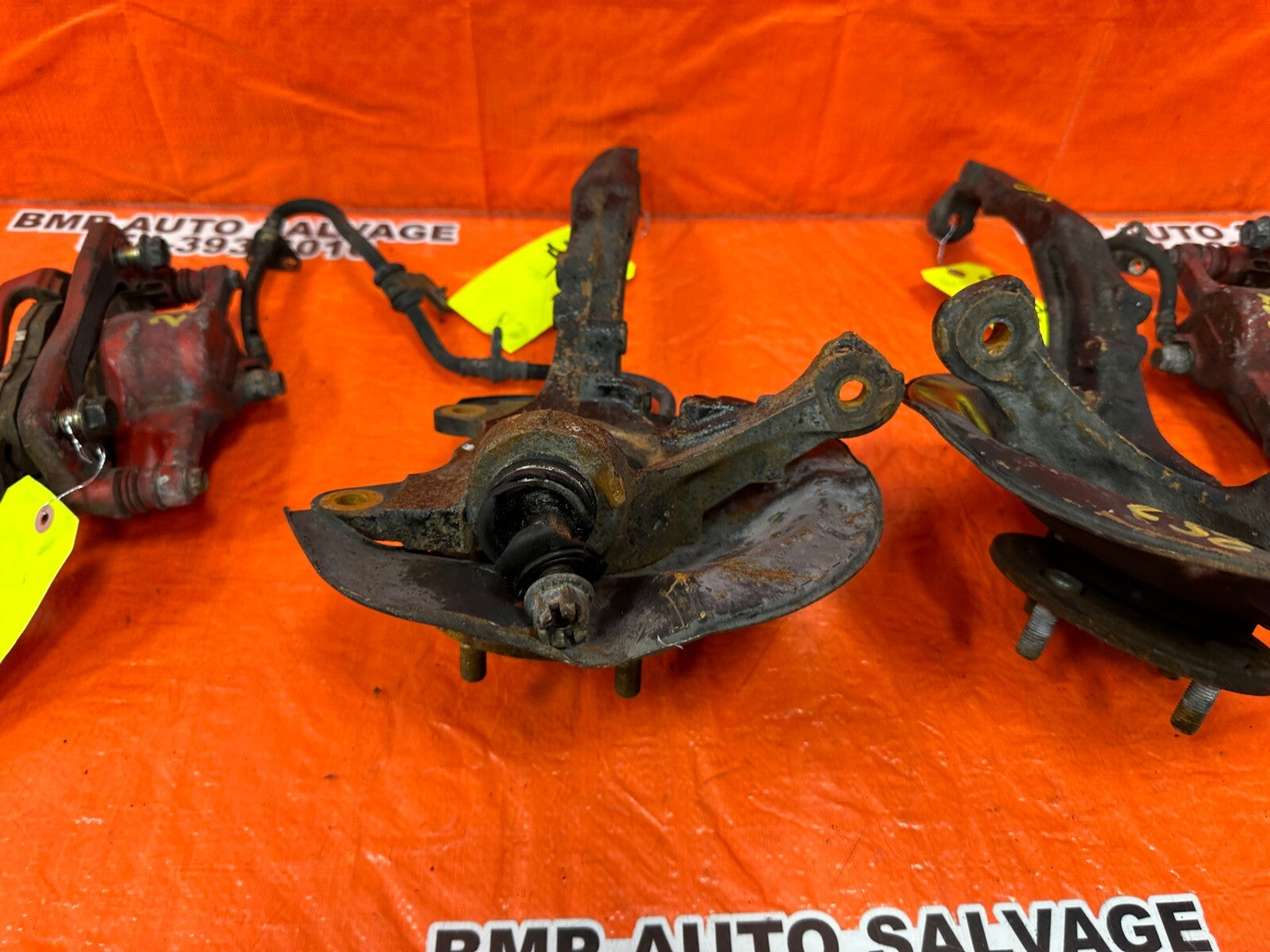 94 01 INTEGRA FRONT SPINDLE SET UP CALIPERS SPINDLES KNUCKLE HUB LEFT RIGHT #25717