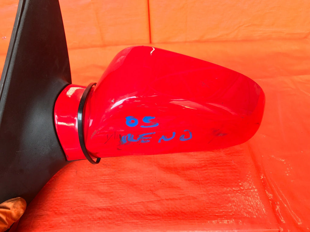 OEM 2005 05 SUZUKI RENO DRIVER LEFT SIDE VIEW MIRROR   RED   5 PIN3