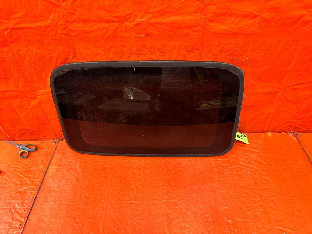 02 05 HONDA CIVIC SI EP3 HATCHBACK   SUNROOF MOONROOF SLIDING ROOF GLASS OEM 3060