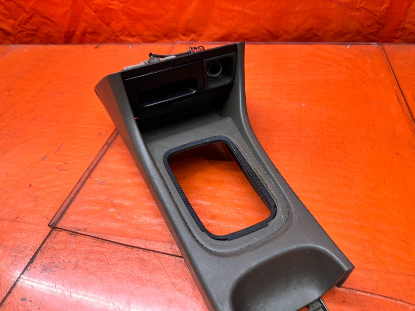 94-01 ACURA INTEGRA AUTOMATIC CENTER SHIFTER CONSOLE BEZEL OEM #3409