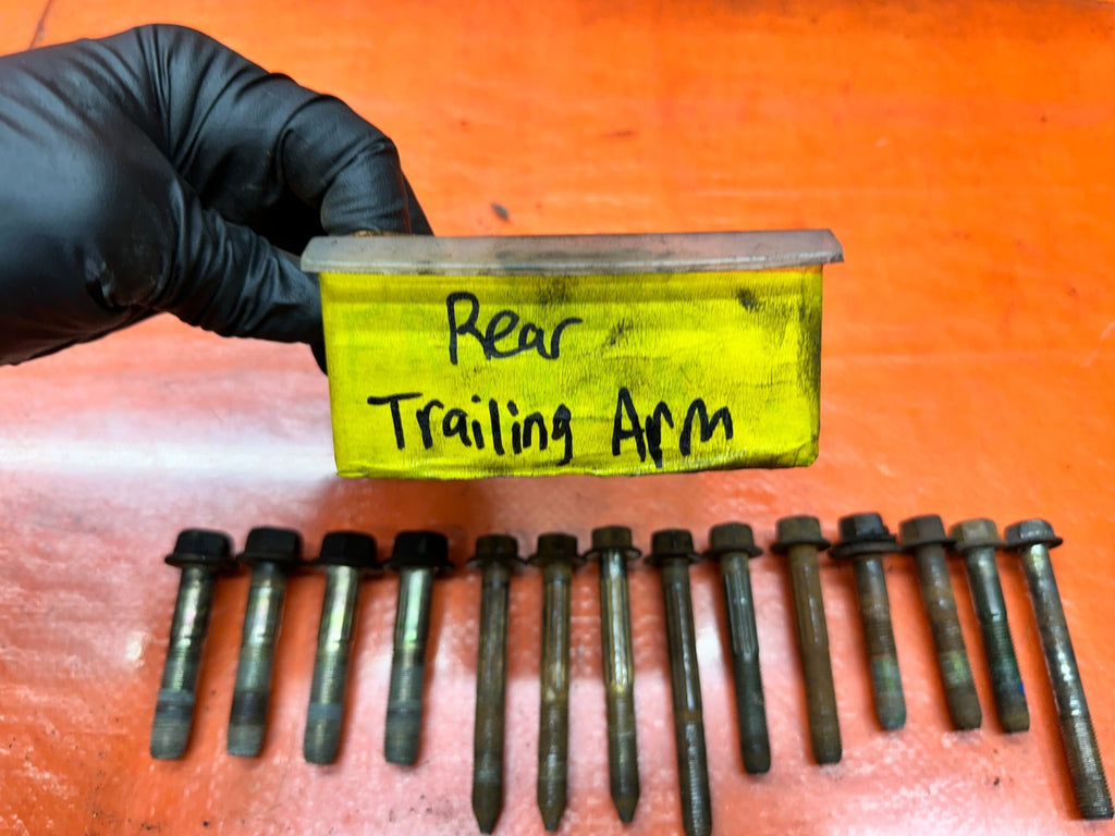94-01 ACURA INTEGRA REAR TRAILING ARM MOUNTING BOLTS HARDWARE SET OEM #34011