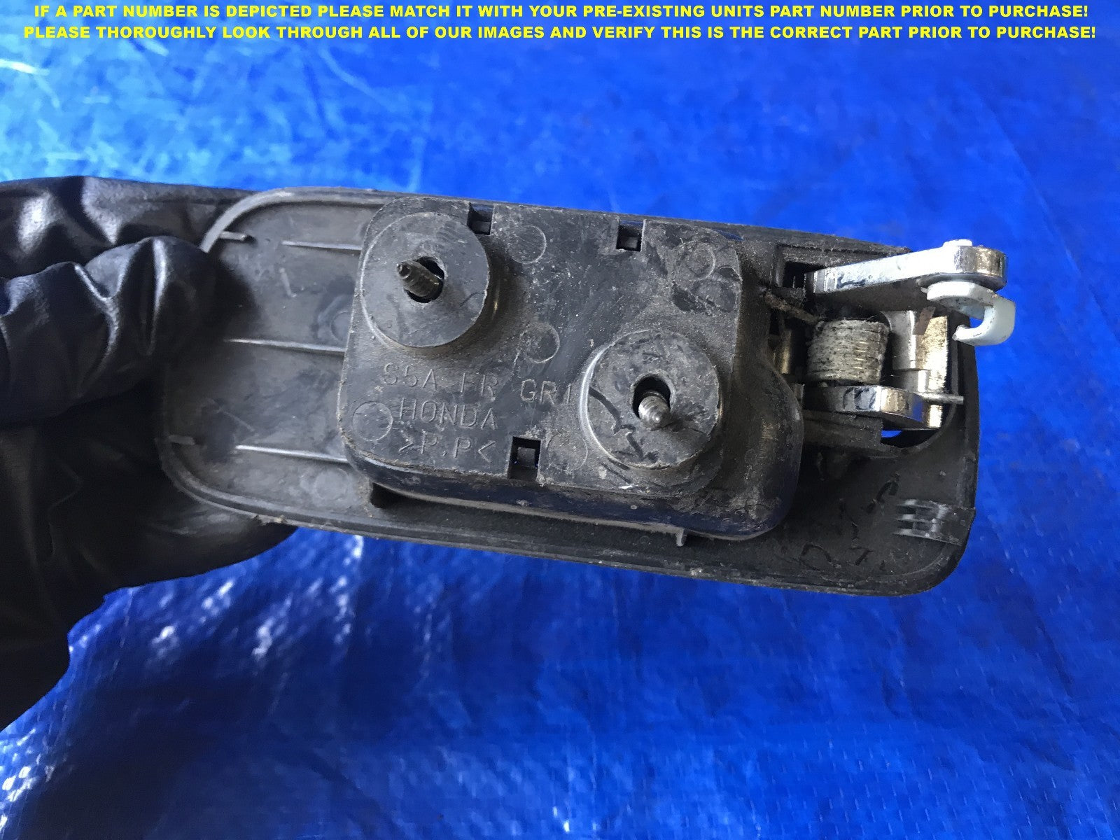OEM 2001 2002 03 HONDA CIVIC 4D PASSENGER RIGHT FRONT INTERIOR DOOR HANDLE    1