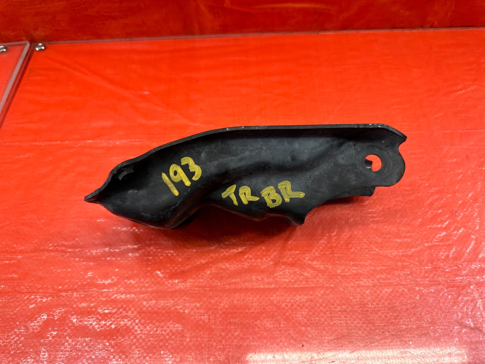 95 98 HONDA ODYSSEY   TRANSMISSION MOUNT BRACKET   OEM FACTORY #1939