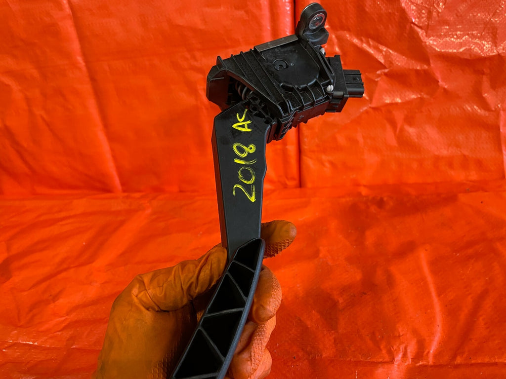 18 20 HONDA ACCORD   EX EXL TOURING ONLY   GASOLINE GAS FUEL PEDAL   OEM FACTORY6