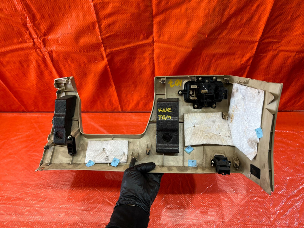04 08 ACURA TL   KNEE TRIM UNDER STEERING COLUMN COVER   TAN   OEM FACTORY 1077