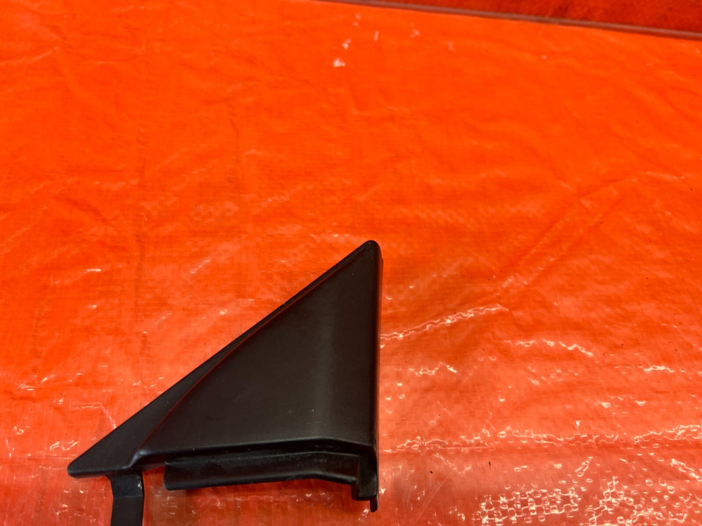97 01 HONDA PRELUDE   INTERIOR MIRROR TRIM COVER PLASTIC PASSENGER RIGHT OEM 1366