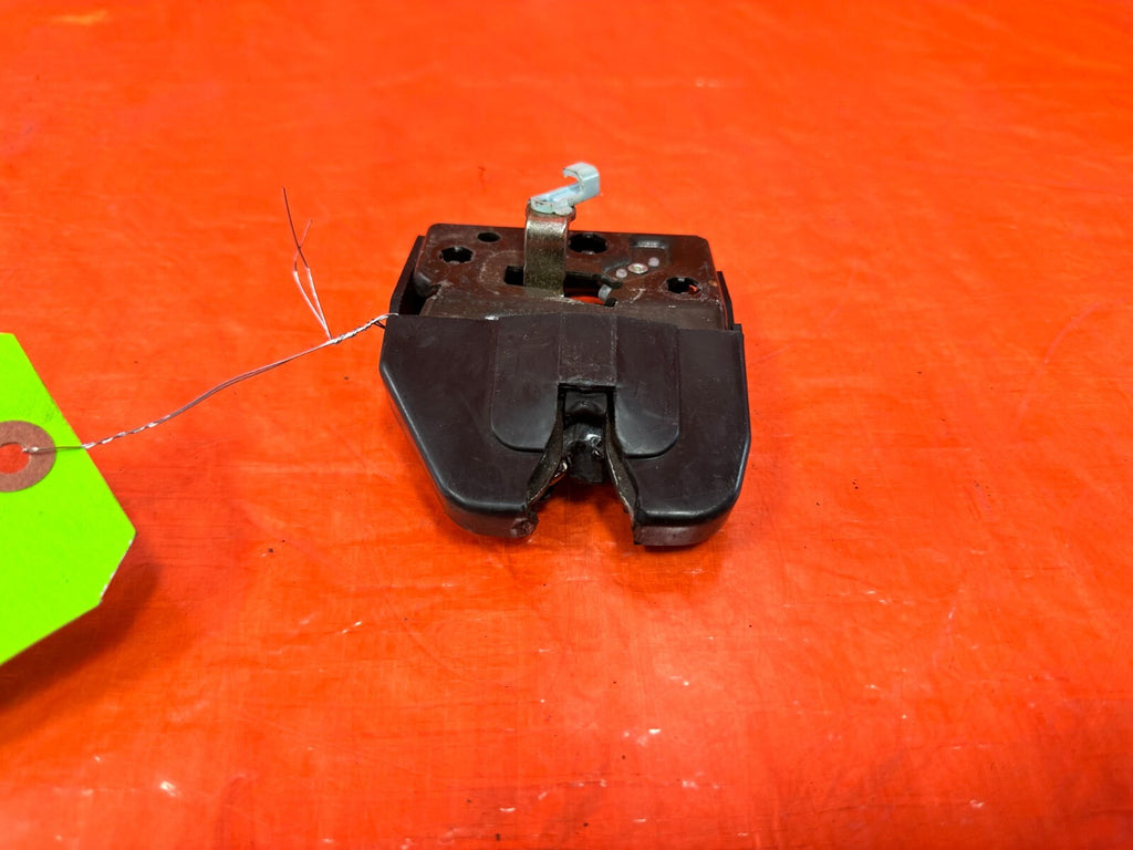 96 00 HONDA CIVIC   COUPE & SEDAN   TRUNK HINGE HATCH LATCH   OEM FACTORY  #2852