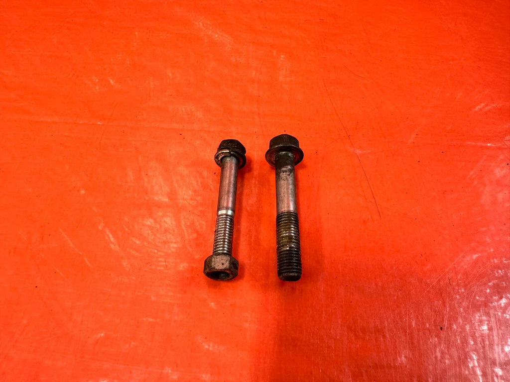 08 15 SUBARU IMPREZA WRX & STI   MANUAL SHIFTER BOLTS HARDWARE OEM 2834