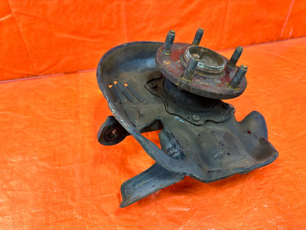92 00 LEXUS SC300   DRIVER LEFT FRONT SPINDLE KNUCKLE HUB   OEM FACTORY #2765