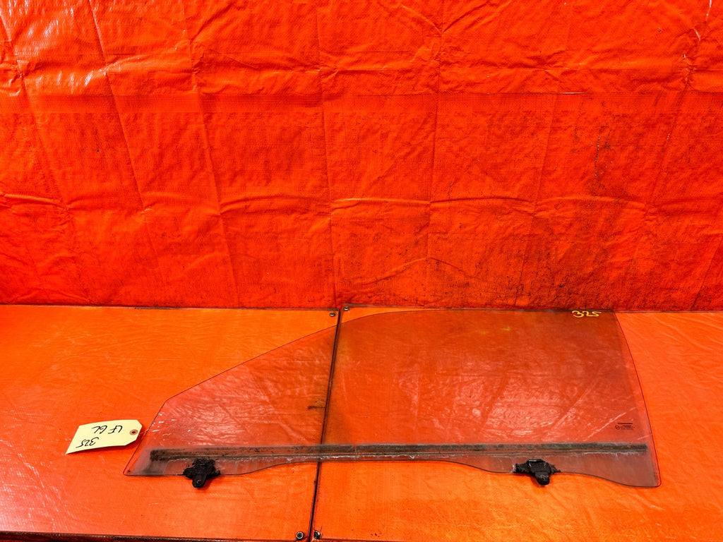 90 91 HONDA CIVIC HATCHBACK   DRIVER LEFT FRONT DOOR GLASS WINDOW OEM 3250