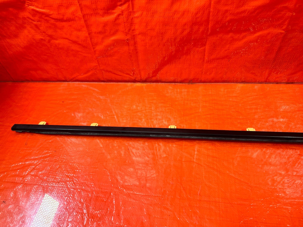 12 15 HONDA CIVIC SI 2D COUPE DRIVER LEFT FRONT EXTERIOR GLASS TRIM OEM 2697
