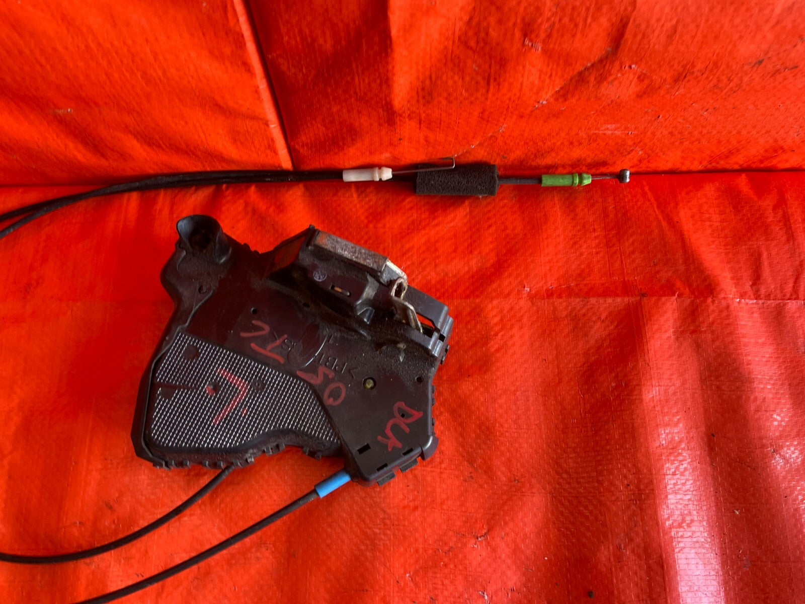 05 10 SCION TC   DRIVER LEFT   DOOR LOCK ACTUATOR   OEM OE FACTORY3