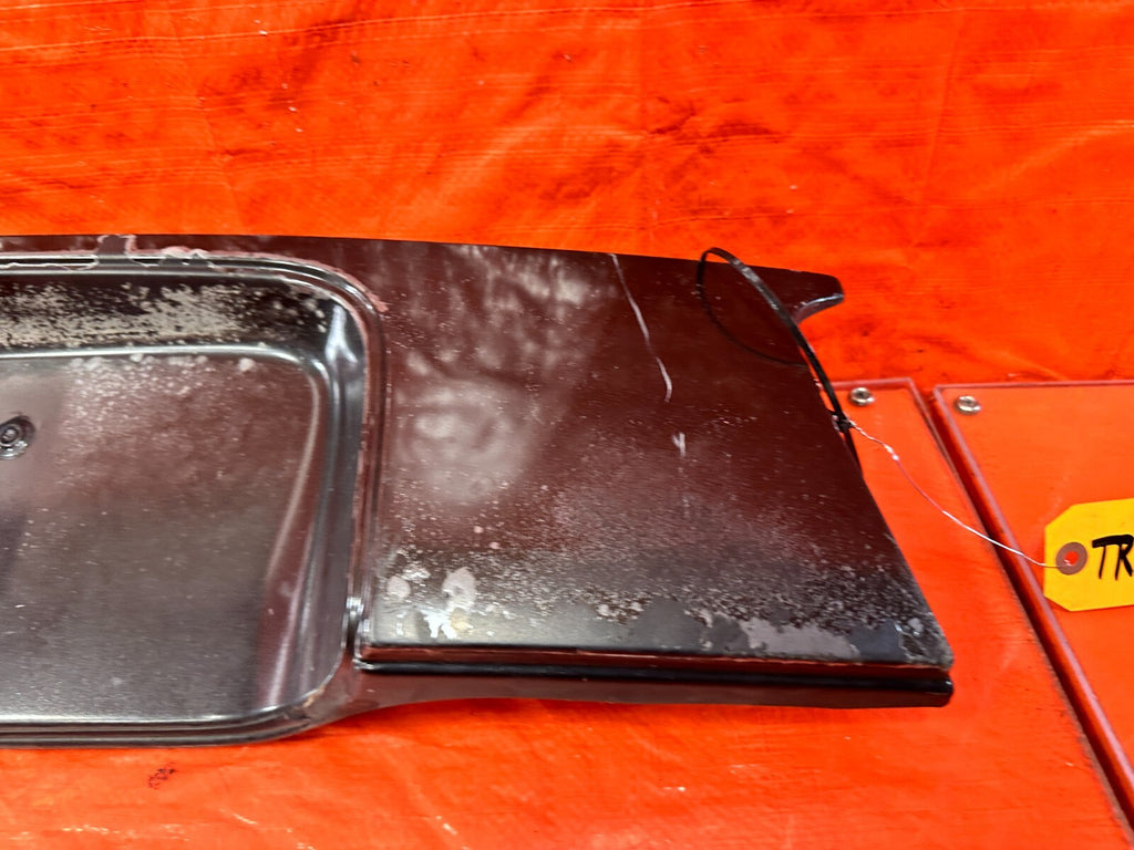 HONDA DEL SOL REAR TRUNK TAIL LIGHT TRIM SKIRT FINISH PANEL LICENSE PLATE #2943