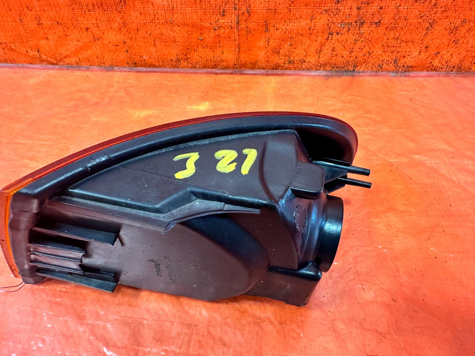 92 95 HONDA CIVIC   2D COUPE   RIGHT CORNER LIGHT   3274