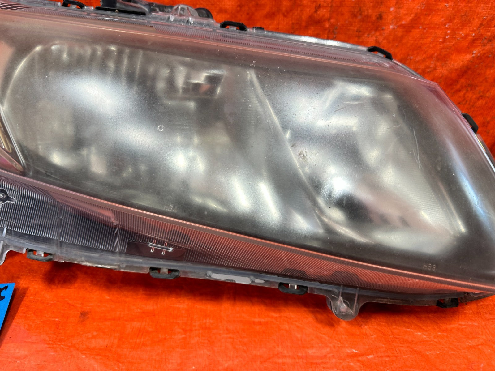 13 15 HONDA CIVIC SEDAN HEADLIGHTS HEADLAMPS   LEFT AND RIGHT HEADLIGHT SET OEM15