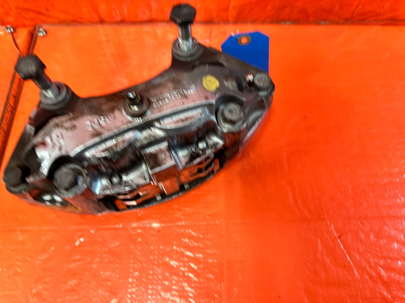 08 15 G37 Q60 14 23 Q50 SPORT   AKEBONO   DRIVER LEFT FRONT CALIPER OEM 32010