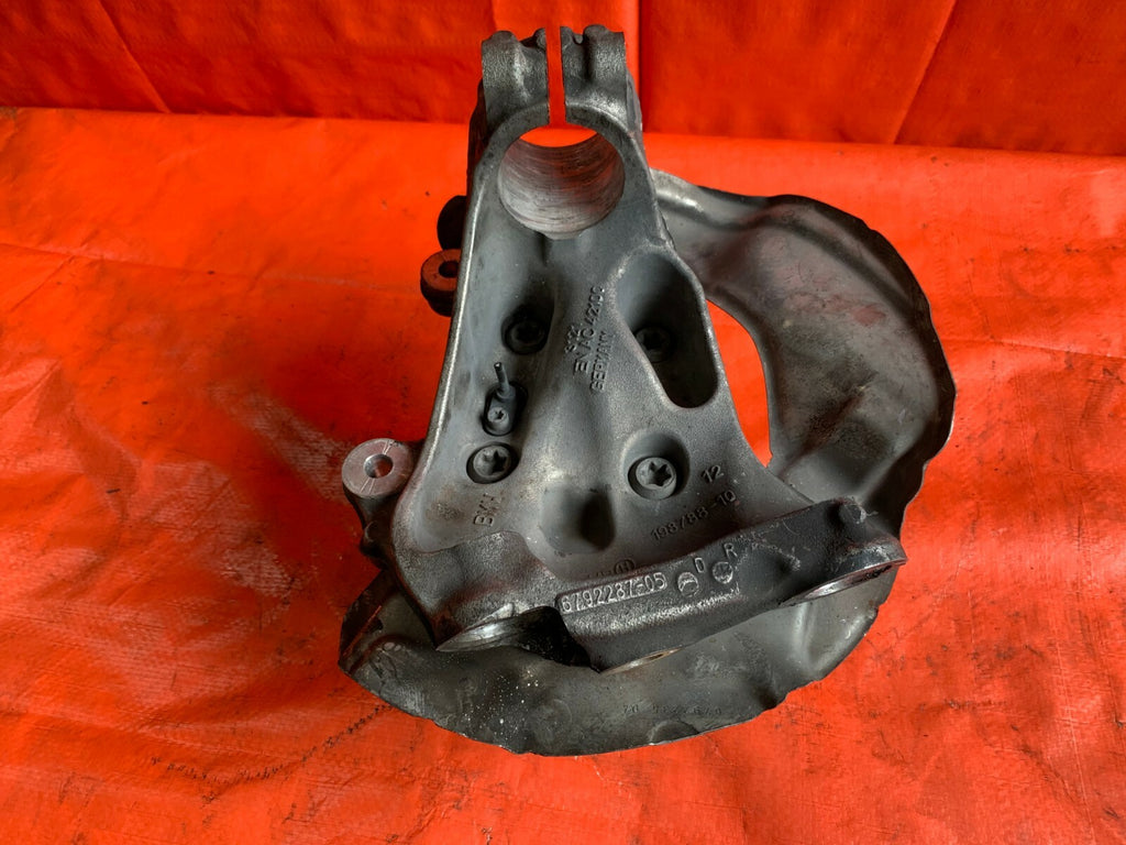 2015 BMW 320i RWD   DRIVER LEFT FRONT SPINDLE KNUCKLE HUB6