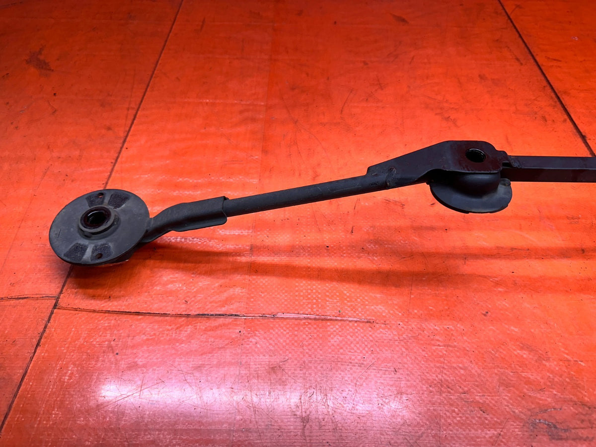 03-08 NISSAN 350Z REAR SUBFRAME CROSSMEMBER STAY BRACE BAR OEM #3466
