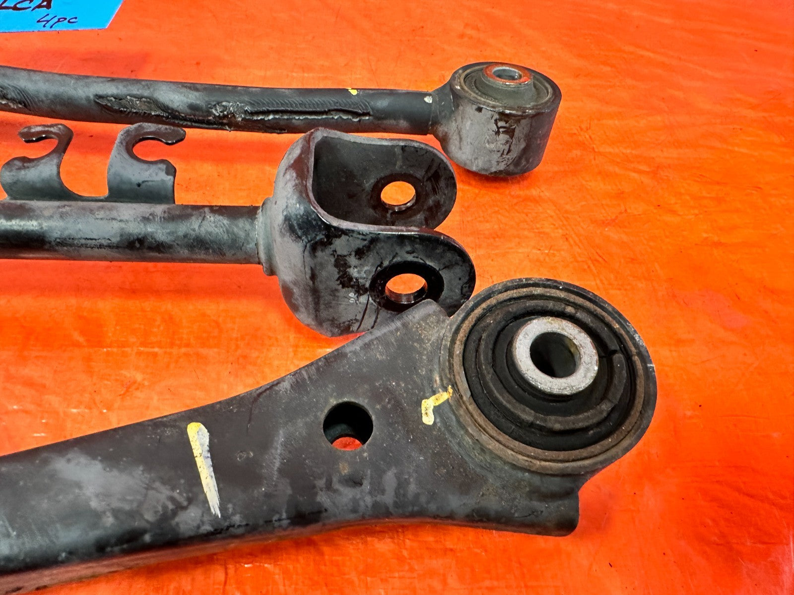 13 16 HYUNDAI GENESIS COUPE   DRIVER LEFT REAR LOWER CONTROL ARMS    OEM 3184