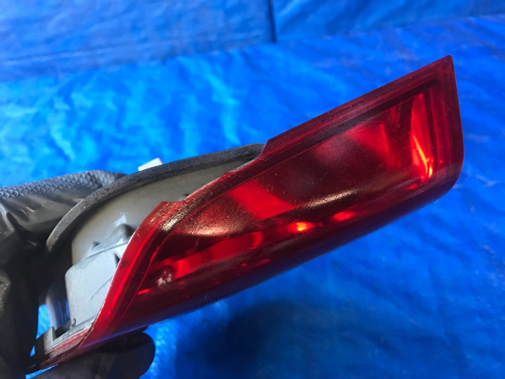 OEM 2004 2005 04 05 HONDA CIVIC SEDAN PASSENGER RIGHT TAIL LIGHT3